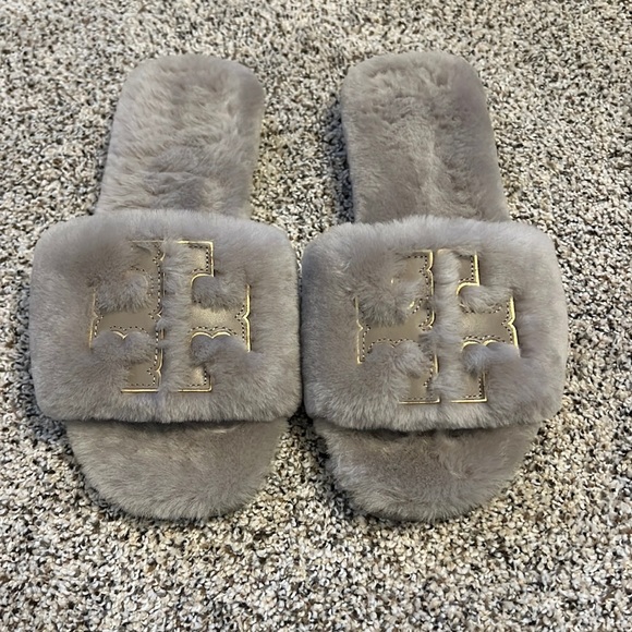 Tory Burch Shoes Tory Burch Double T Genuine Shearling Sport Slide